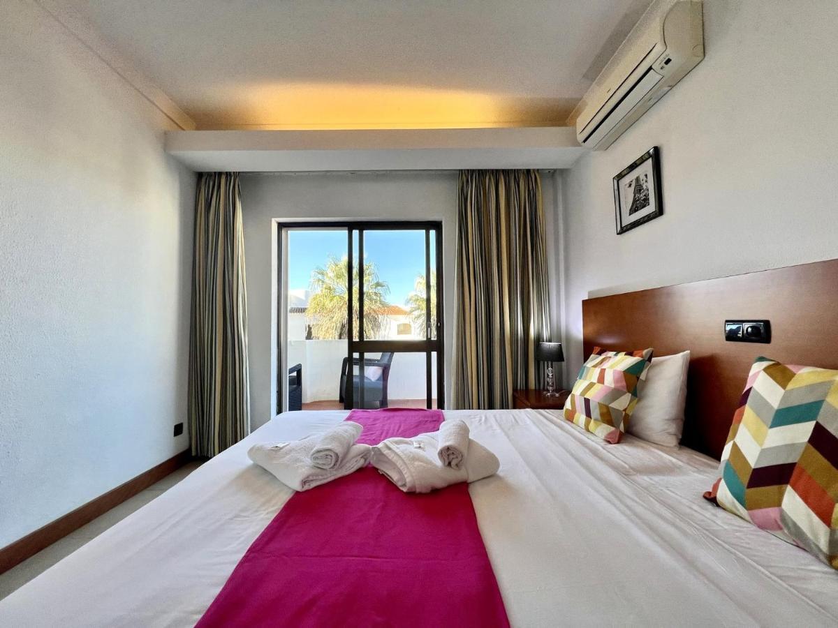 Vilamoura Cosy 4 With Pool By Homing Apartment Exterior photo